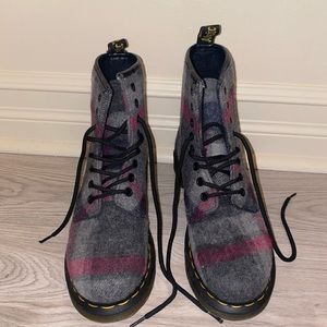 Plaid Dr Martens